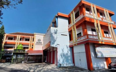 SMK Muhammadiyah 3 Karanganyar Gelar Ujian Kompetensi Kejuruan Teknik Kendaraan Ringan