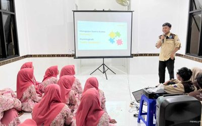 Mahasiswa FKIP UMS Latih Kepercayaan Diri Anak Panti Lewat Sosialisasi Public Speaking