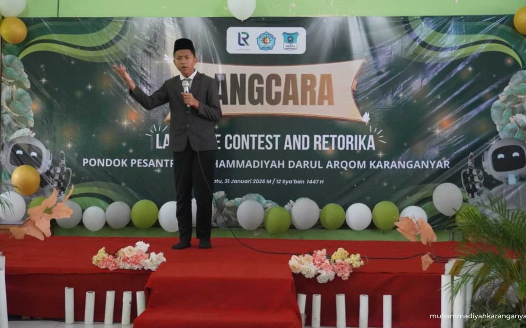 Asah Jiwa Kepemimpinan, Santri Darul Arqom Karanganyar Unjuk Gigi dalam Pidato Akbar
