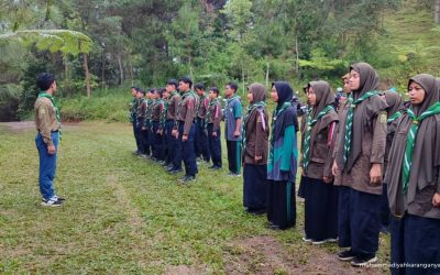 Cetak Kader Pemimpin, HW SMA Muhammadiyah Darul Arqom Karanganyar Tuntaskan Taruna Melati 1