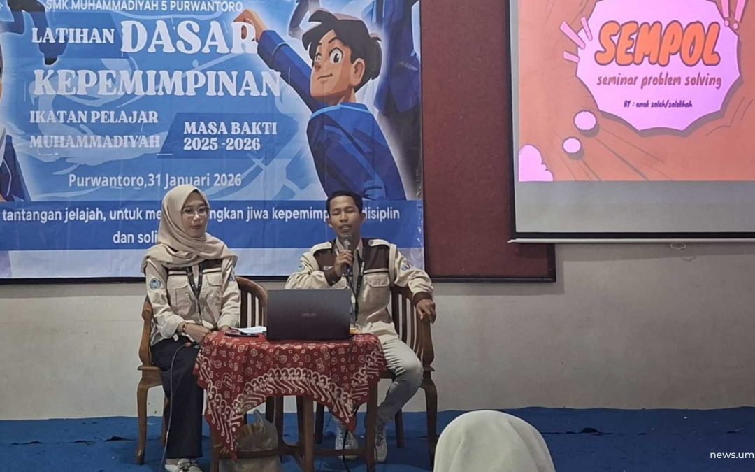 Dorong Siswa Adaptif, Mahasiswa KKN-DIK UMS Sosialisasi Literasi Digital lewat Sempol Medok