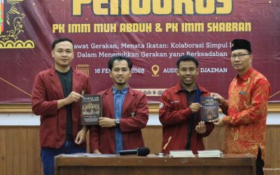 Pelantikan IMM Shabran dan Muhammad Abduh UMS: Luncurkan Buku “Nalar Futurology