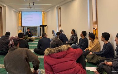 Waspada Investasi Ilegal, Dosen UMS Edukasi Literasi Syariah bagi Diaspora di Jepang