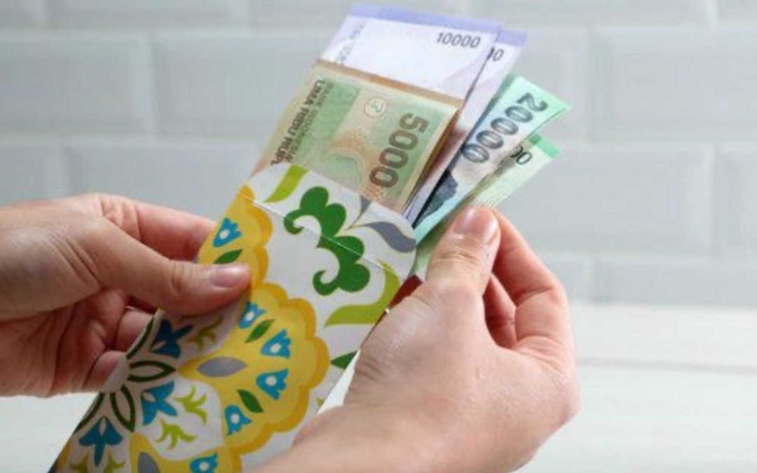 Pakar UMS Ungkap Makna Tradisi Berbagi THR: Lebih dari Sekadar Uang Baru di Hari Idulfitri