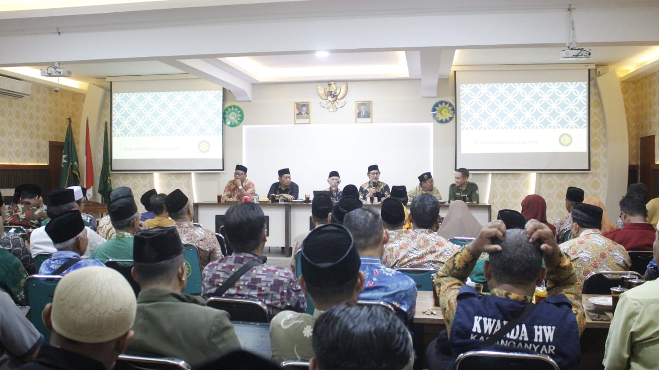 PWM Jateng hadir dalam kantoran rutin Muhammadiyah Karanganyar sekaligus silaturahim