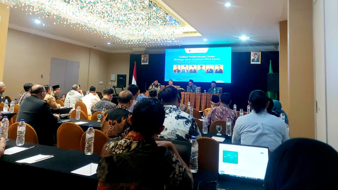 Suasana pembukaan Bimbingan Teknis Manajemen MPM dan SatuMu oleh PWM Jawa Tengah yang dihadiri ratusan peserta di salatiga.