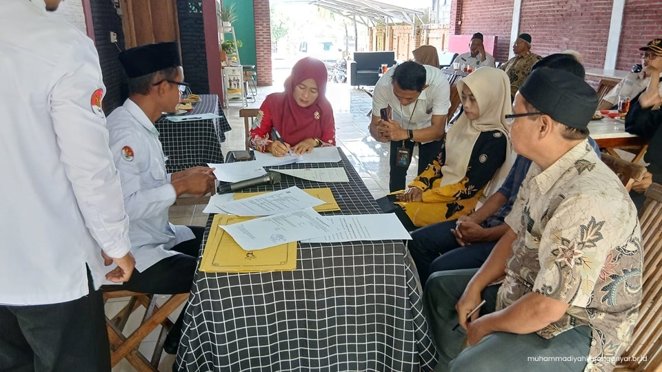 Membangun Peradaban Umat: MPW PCM Kerjo Gelar Ikrar Wakaf Strategis untuk Dakwah