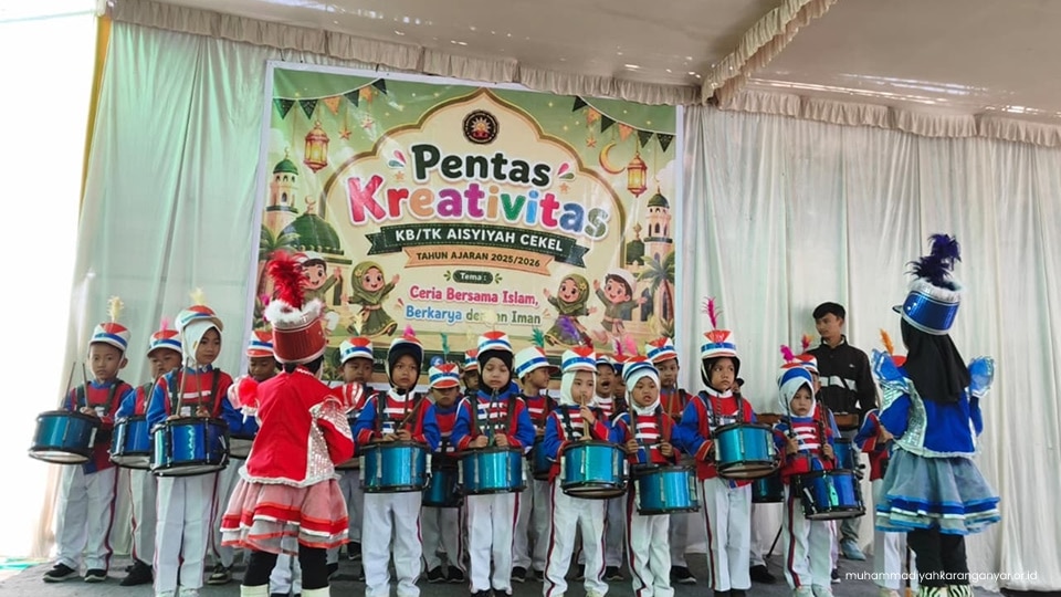 Pentas Kreativitas KB/TK Aisyiyah Cekel Tumbuhkan Bakat Anak