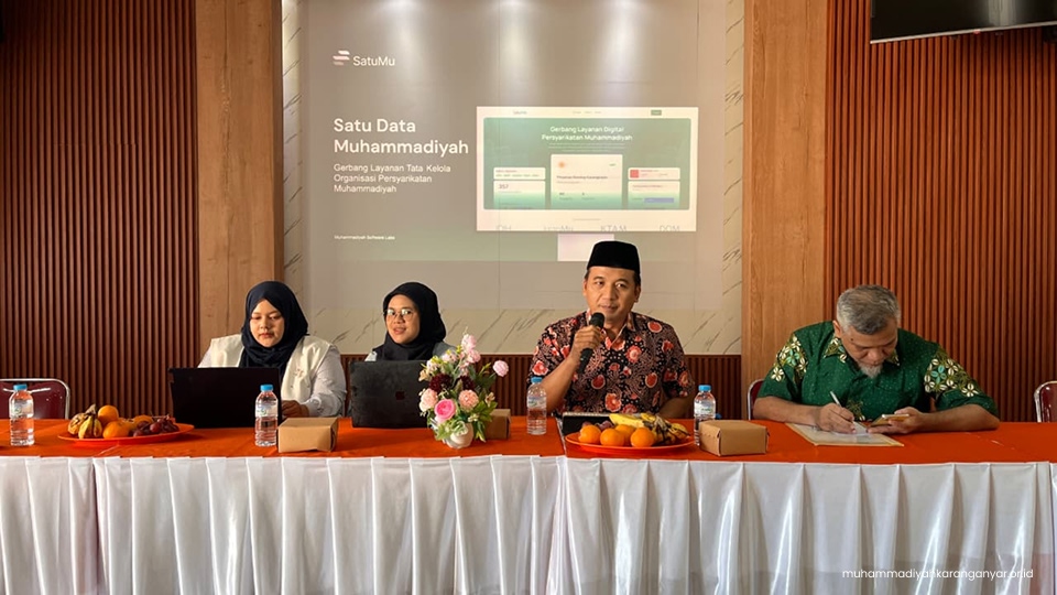 Wujudkan Tertib Administrasi, PDM Karanganyar Bersama PCM Kebakkramat Gelar BIMTEK SatuMu