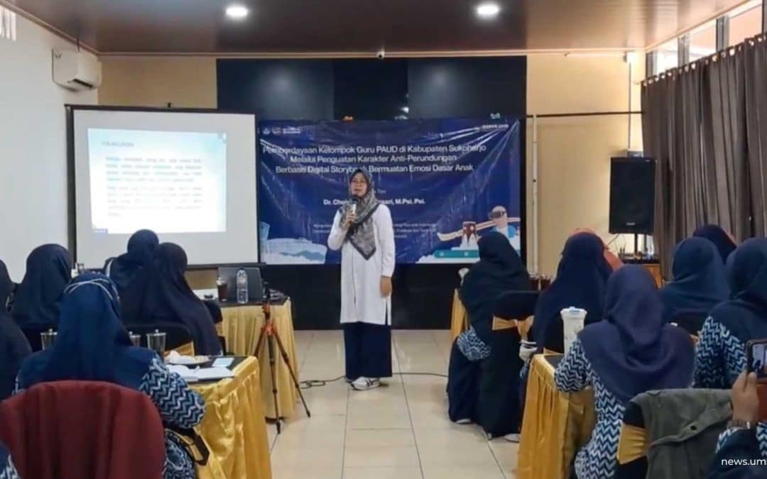 Tim UMS Latih 80 Guru PAUD Sukoharjo Gunakan Digital Storybook