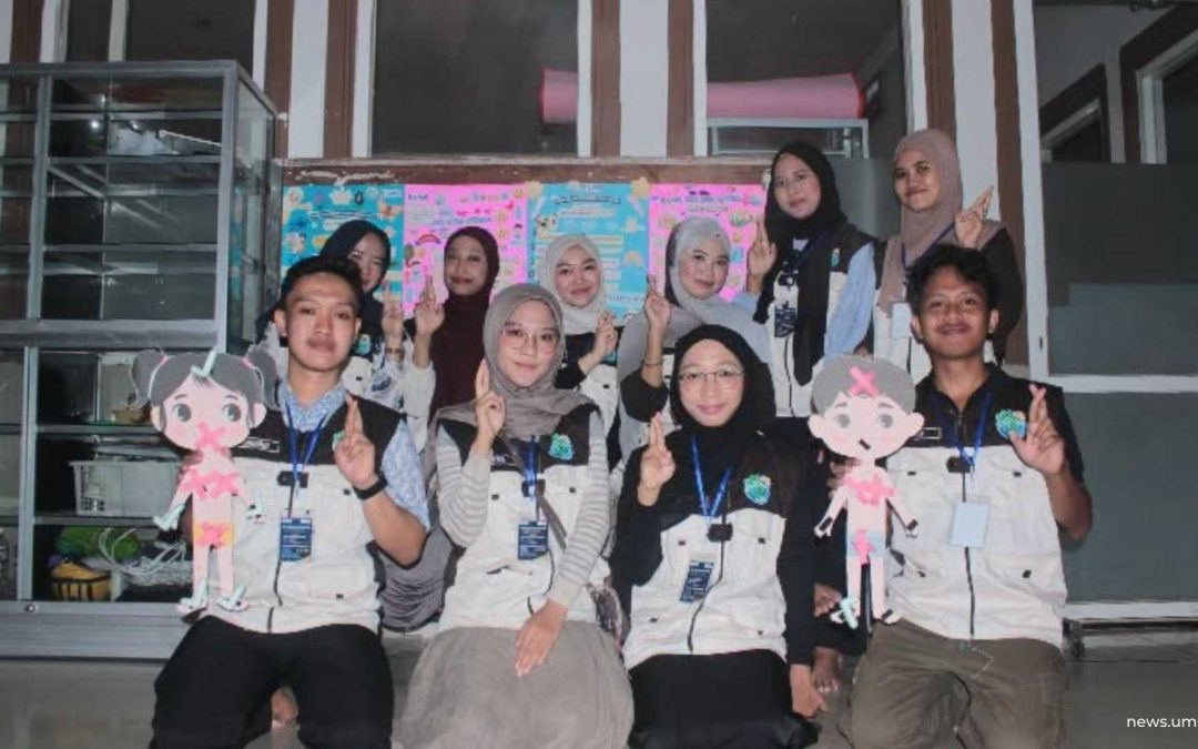 KKN FIK UMS Edukasi “Jogo Awak” Cegah Kekerasan Anak di TPA