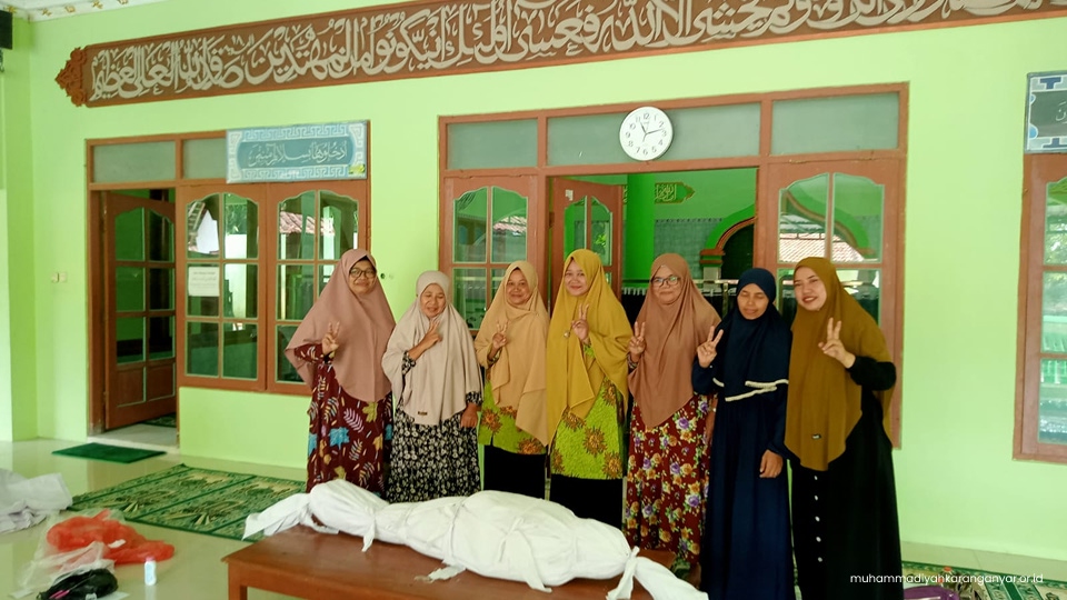 Edukasi Pemulasaran Jenazah, PCA Gondangrejo Latih Warga Ledok