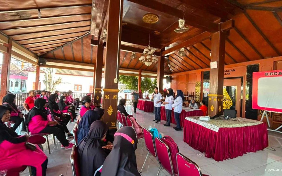 Mahasiswa UMS Sukses dampingi Lansia di Program PROLANIS Puskesmas Gatak