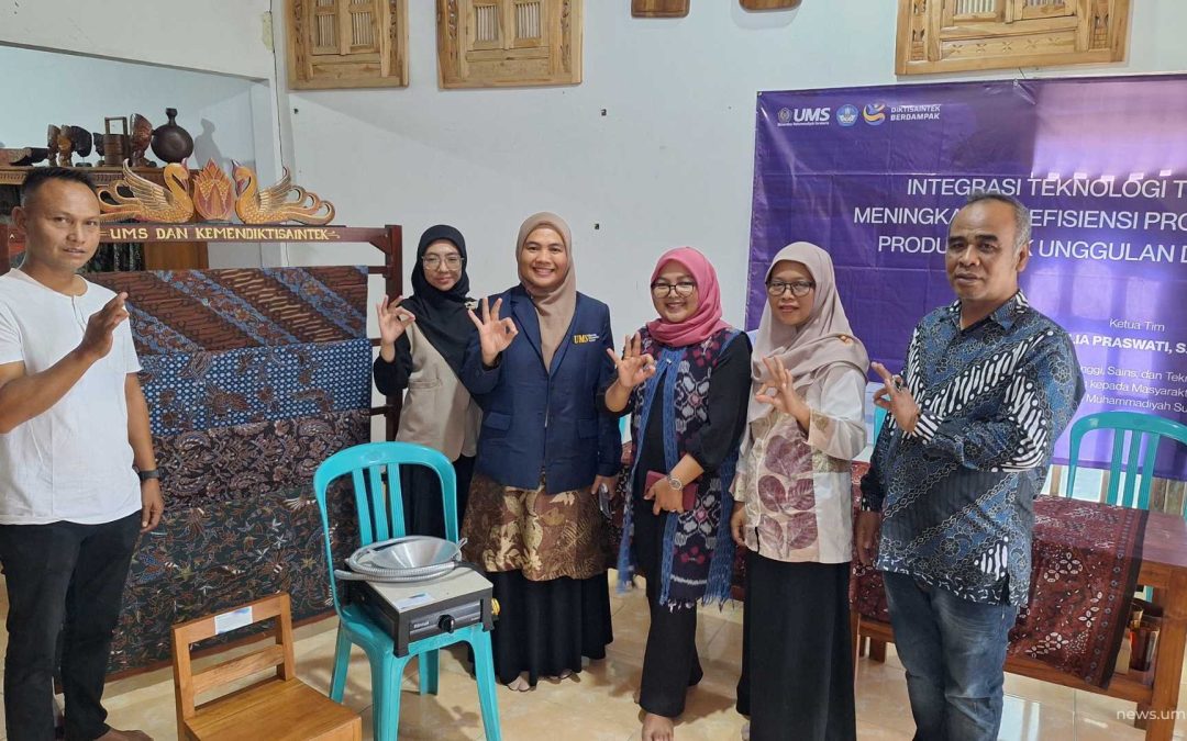 UMS Modernisasi Produksi Batik Desa Wisata Jarum Klaten Lewat Teknologi Tepat Guna