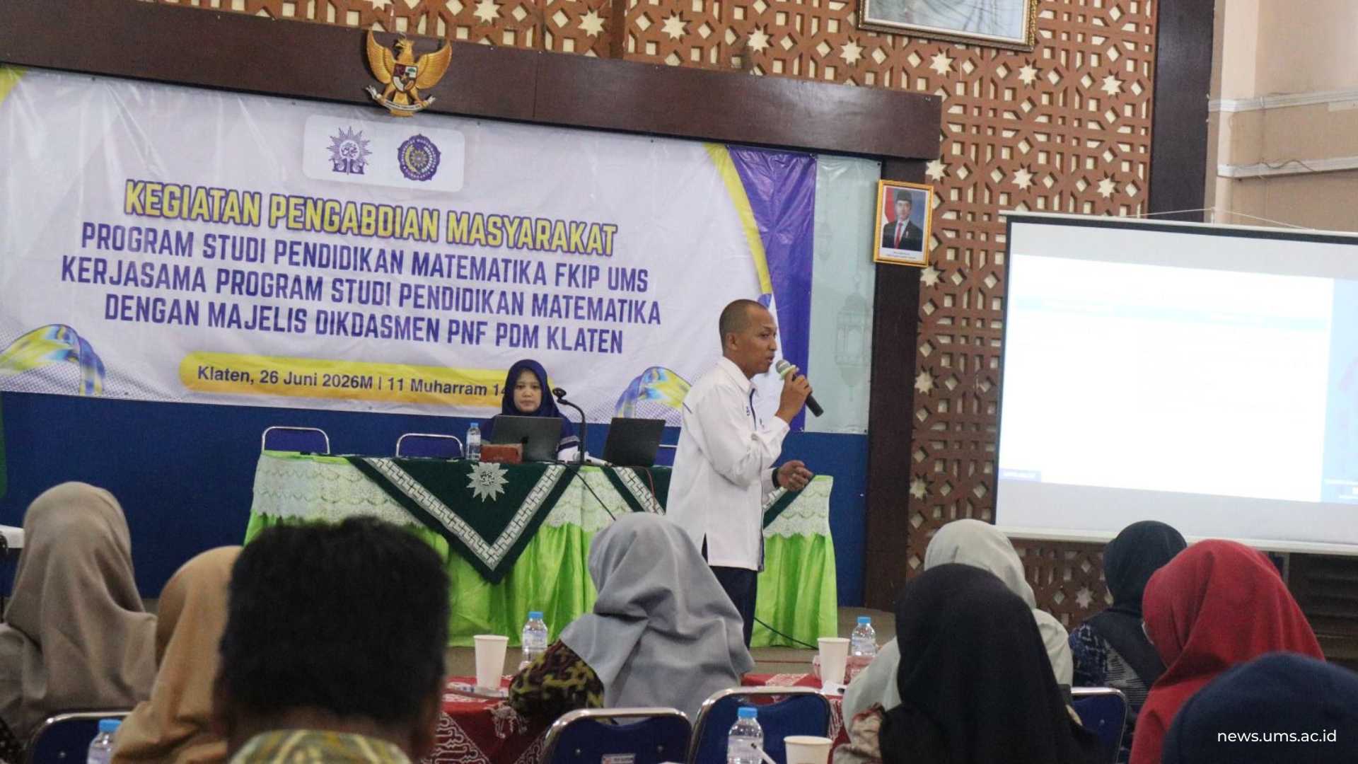 news.ums_.ac_.id-Dosen-Pendidikan-Matematika-UMS-Dampingi-Guru-Klaten-Manfaatkan-AI-untuk-Menyusun-Soal-TKA-Berkualitas-2