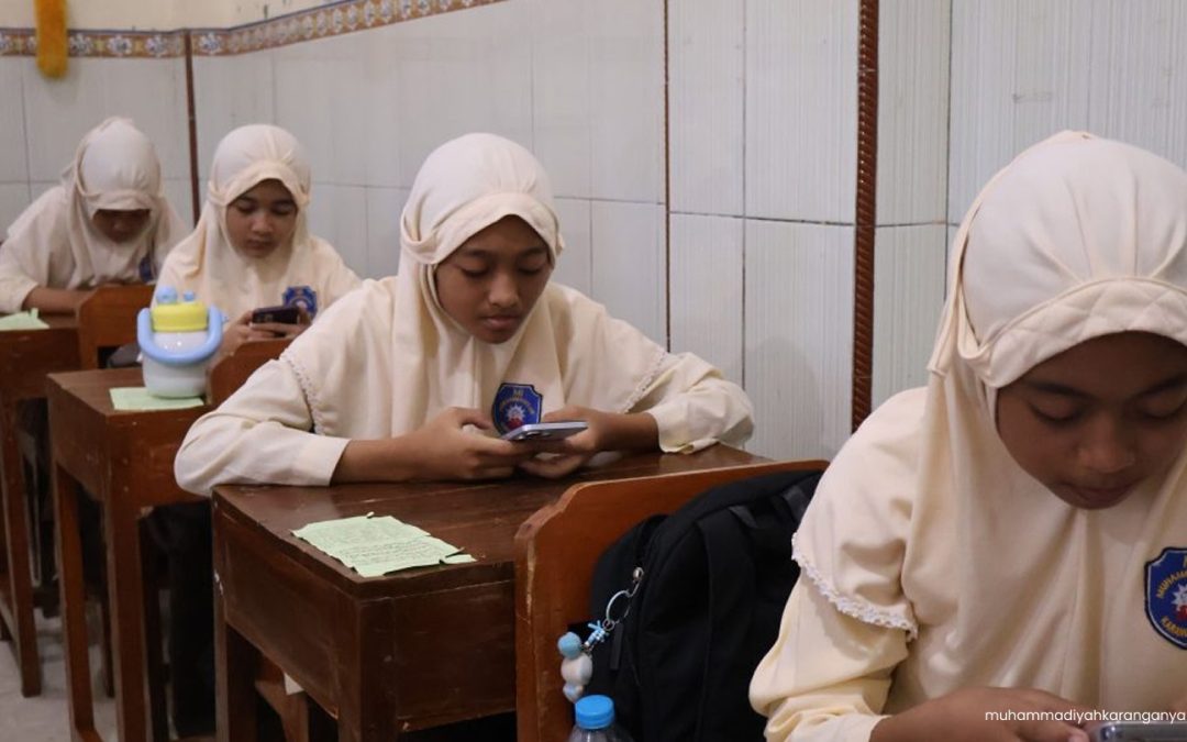 Gandeng Ruangguru, MI Muhammadiyah Karanganyar Gelar Try Out TKA Kelas VI