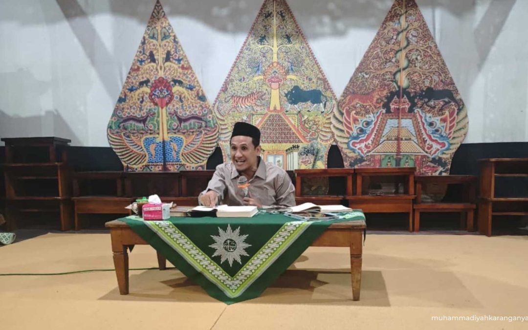 Kajian Malam Selasa, Ustadz Irhamuddin Tekankan Pentingnya Kesungguhan dalam Menuntut Ilmu