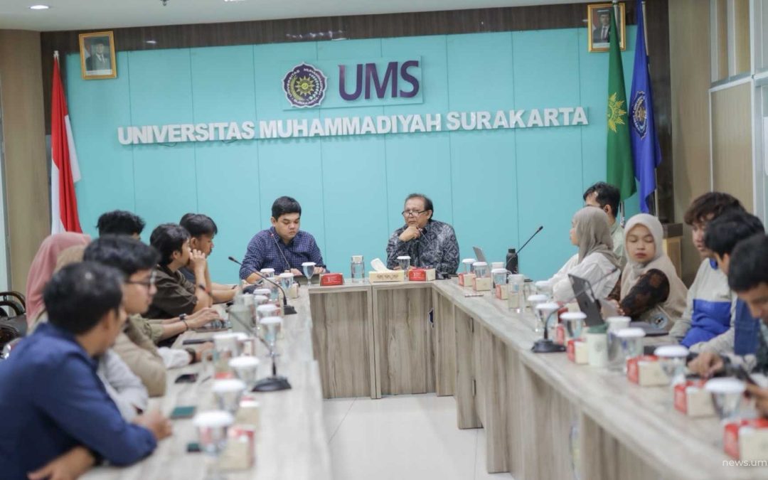 Tingkatkan Reputasi Institusi, UAD dan UMS Bertukar Praktik Baik Pengelolaan Kehumasan