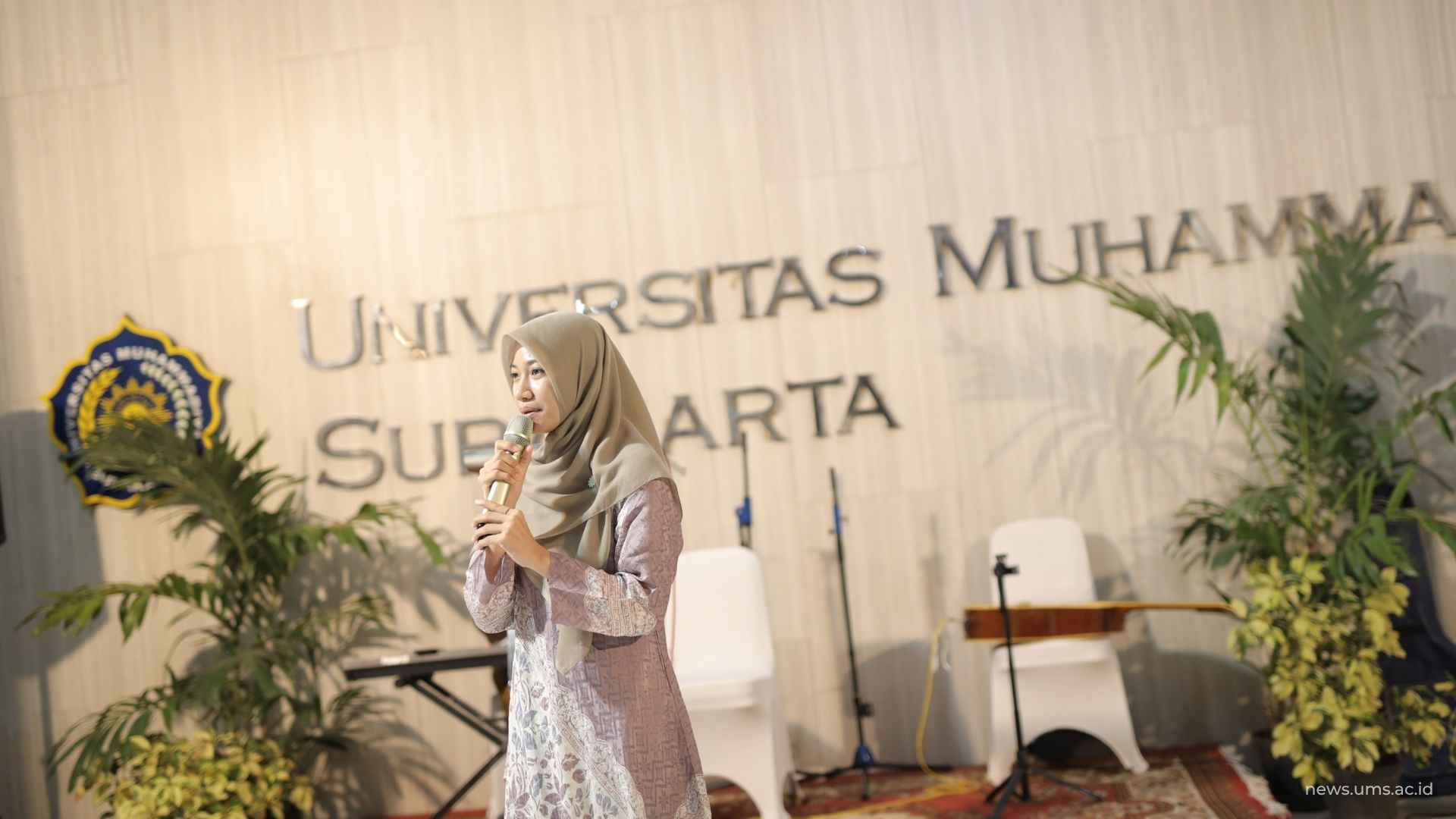 Ade Irmanopaliza, mahasiswa Magister Pendidkan Matematika UMS, membagikan kesannya selama berkuliah di UMS.