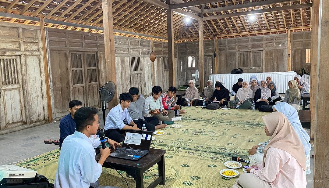 Kura-Kura vs Kupu-Kupu: Diskusi Ilmiah PAI UMS Ungkap Kunci Keseimbangan Kuliah dan Organisasi