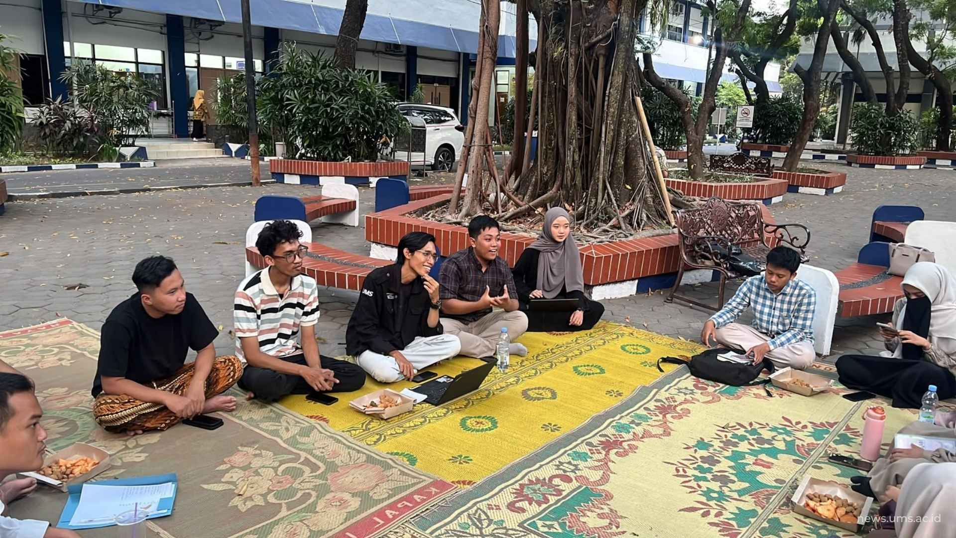 BEM FAI Bersama BEM FKIP UMS Gelar Diskusi KIHAJAR Soroti Permasalahan Pendidikan Nasional