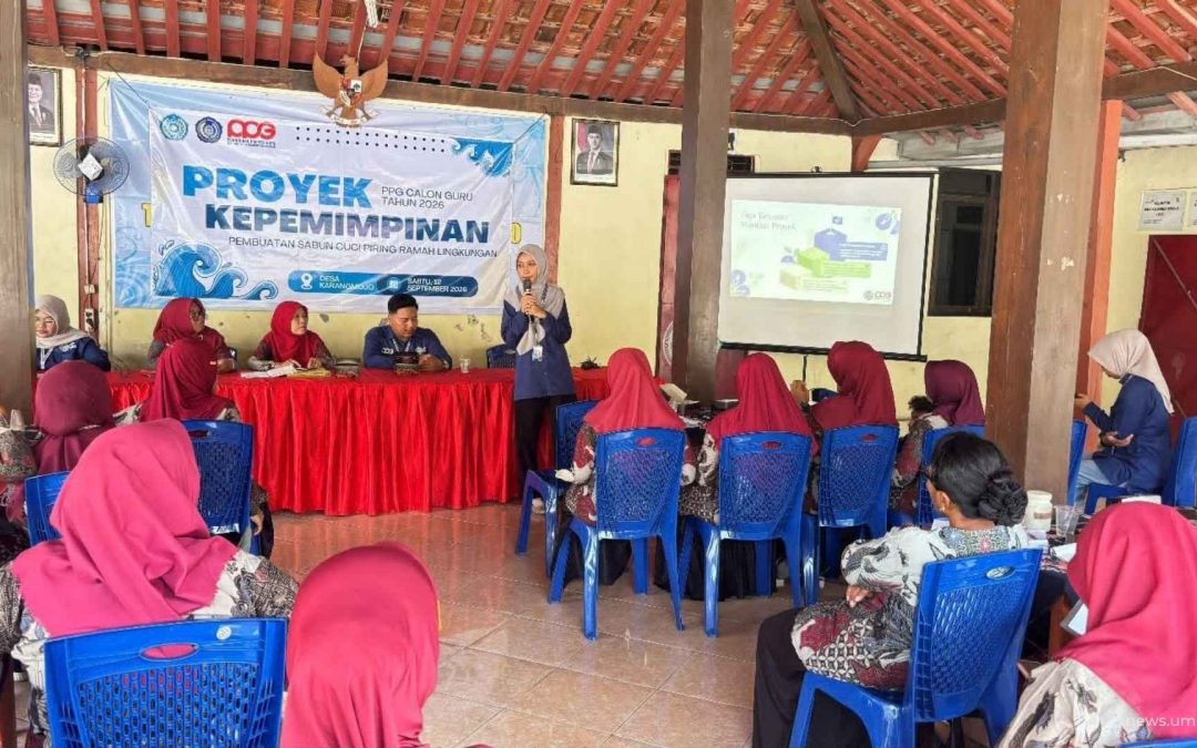 Inovasi Sabun TELASIH: Mahasiswa UMS Berdayakan Ibu PKK Karangmojo Lewat Bahan Alami