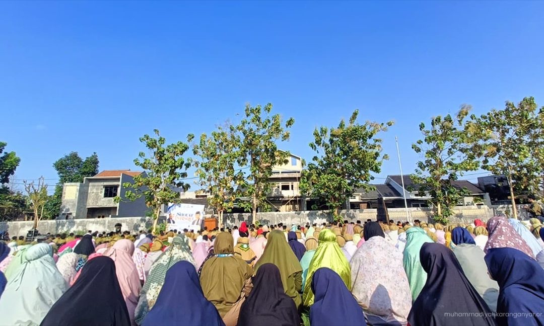 Kekeringan di Karanganyar: Warga dan Pelajar Muhammadiyah Bolon Salat Istisqa’ Memohon Hujan