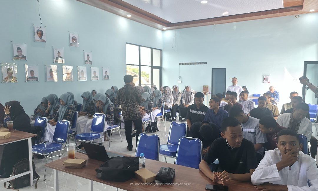 Perkuat Peran Kader Muda, PCM Kebakkramat Gelar Kajian Angkatan Muda Muhammadiyah